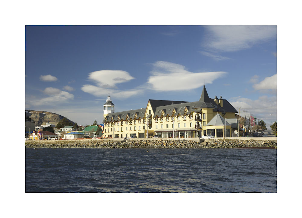 Hotel Costaustralis Puerto Natales Exterior photo